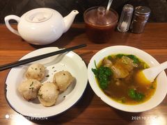-舒蔡记生煎菜饭(云南中路店)