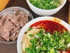 -清真·马安军辣子牛肉面