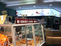 面包甜点陈列柜-仟吉(大溪地店)