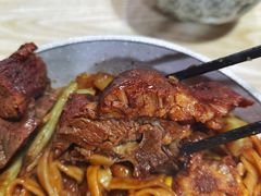 -内蒙焖面大盆骨餐馆(山大路店)