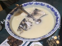 -南京金牛湖巨碗鱼头