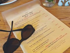 -Common Table · Brunch & Coffee