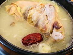 -长寿参鸡汤(朝韩风情街店)