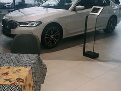 -宁波宝信宝马4S店(江北日湖店)