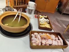 -菌小白·野生菌火锅(时尚天河店)