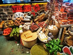 -周小明火锅(黑金冠社区店)