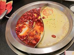 -沸炉重庆老火锅(军事博物馆店)