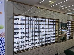 -世纪大明眼镜·林德伯格·蔡司官方授权店(武昌旗舰店)