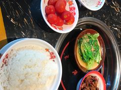 -憨孃孃·重庆老火锅(红山黑金店)