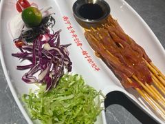 -威记烧嘢·南宁烧烤·超级生牛(绿地店)