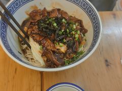 蛤蜊猪肝面-沪西老弄堂面馆(定西路店)