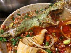 -肖肖酸萝卜鱼火锅(总店)