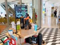 -星巴克臻选(莘庄仲盛店)