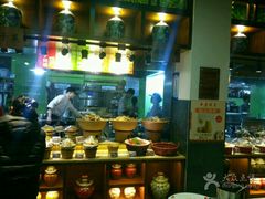 -六合居·明厨亮灶餐厅(成双大道店)