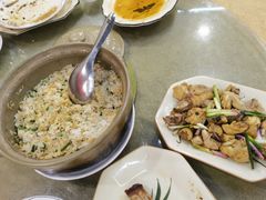 -正宗鸡饭粤香酒家(朱村店)
