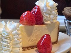 鲜草莓芝士蛋糕-The Cheesecake Factory芝乐坊餐厅(兴业太古汇店)