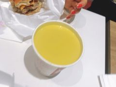-肯德基(虹桥机场T2北指廊精选外卖点店)