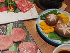 -炼火烤肉店