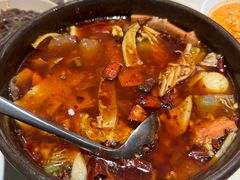 -孔雀云贵川·融合菜(长宁来福士店)
