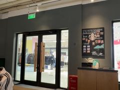 -星巴克臻选(青岛麦凯乐分店)