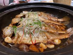 八分钟砂锅焗黄鱼-有喜胶东小馆(太申祥和店)