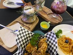 -蛋黄纪简餐厅