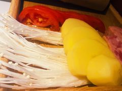 -九鼎轩脆毛肚火锅(三钢里店)