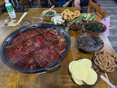 -正南齊北重庆老火锅(光华村直营店)