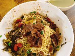-阿阳牛腩腌面店