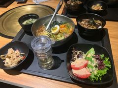 -炼火烤肉店