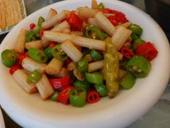 泡椒藕带-羊子两室一厅(八一广场店)