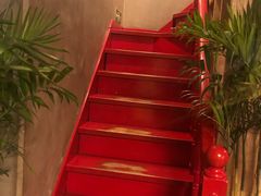 -HIGH FIVE哈福手工汉堡(桂林路店)