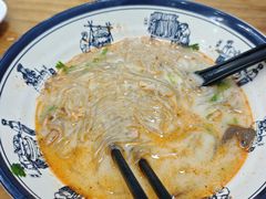 -鸭小妹鸭血粉丝(老门东店)