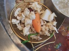 -醉董牛川派鲜肉自选火锅(烟台店)