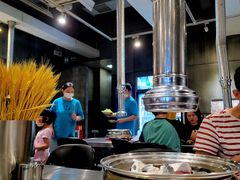 大堂-本炙炭烤·蒲烧活鳗料理店(金沙洲店)