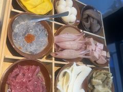 -芈重山老火锅(广州首店)