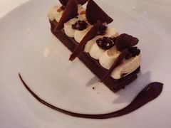 iphone_upload_pic-AZUR聚(香格里拉饭店)