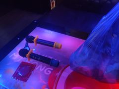 -唱吧麦颂KTV(松江五龙商业广场店)