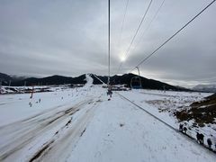 -丝绸之路山地度假区滑雪场