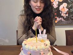 -卷心卷意·轻甜蛋糕(新光天地店)