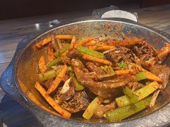 -嘎嘎鸭下巴·爆辣干锅(明教寺店)