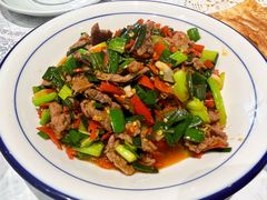 浏阳碎红椒炒肉-笨罗卜浏阳菜馆(龙华鹏润达店)