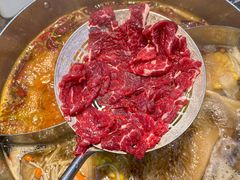 -来龍儿鲜切牛肉自助老火锅