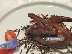 -箱美术馆私房菜(水晶郦城店)