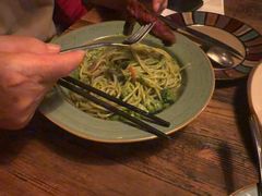 -SISTERS BAR RESTAURANT川意酒馆(嘉善老市H楼店)
