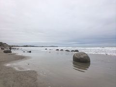 -摩拉基大圆石