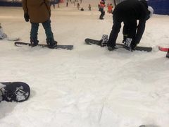 -乔波室内滑雪场