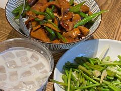 黑牛肝菌盖饭-小喜客·云南特色菜(纳西庭院店)