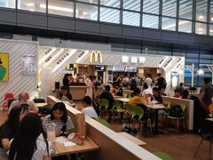 大堂-麦当劳(南京南站站外店)