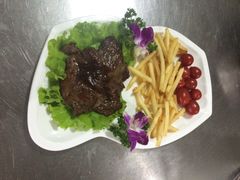 -玛丽娜中西餐厅(三道街店)